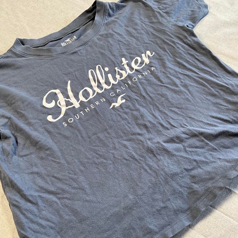 Womens Hollister Oversized Navy Blue 100% Cotton Logo Tee (Small)